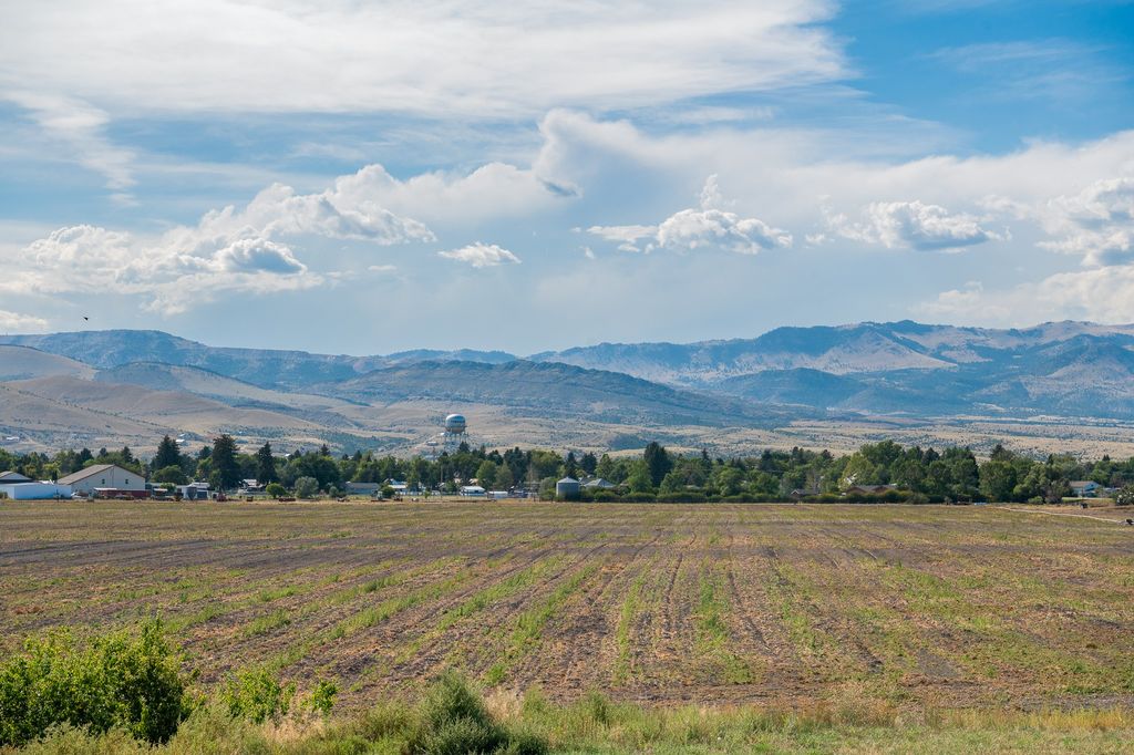 110 US Highway 12 E, Townsend, MT 59644 photo 4
