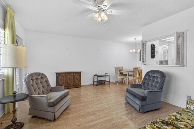 225 Bedford I 225, West Palm Beach, FL 33417