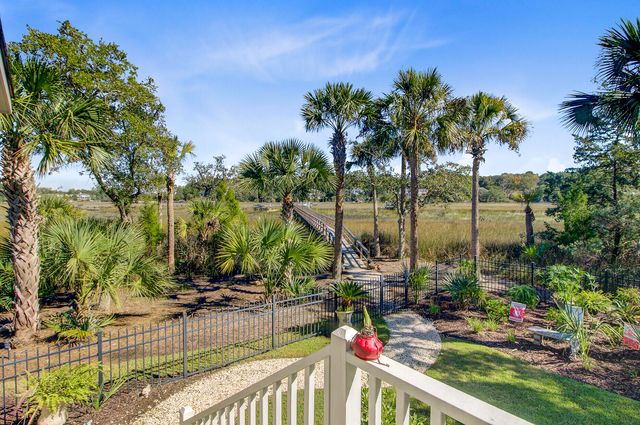 2380 Darts Cove Way, Mount Pleasant, SC 29466