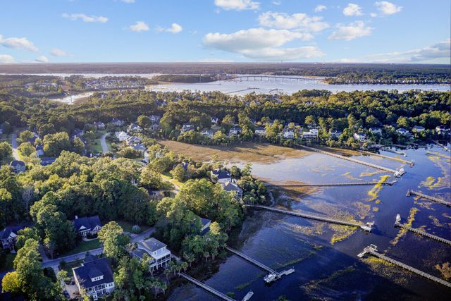 2380 Darts Cove Way, Mount Pleasant, SC 29466
