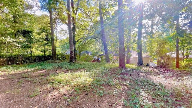 2744 Fairlane Drive SE, Atlanta, GA 30354