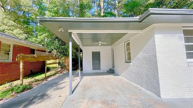 2744 Fairlane Drive SE, Atlanta, GA 30354