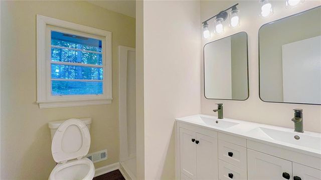 2744 Fairlane Drive SE, Atlanta, GA 30354