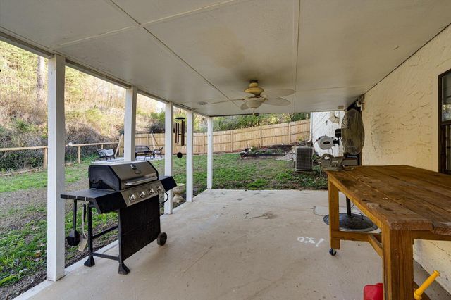 215 Waheela Drive, Chattanooga, TN 37404
