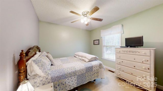 3124 Banks Street, Lincolnton, NC 28092