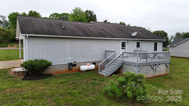 3124 Banks Street, Lincolnton, NC 28092