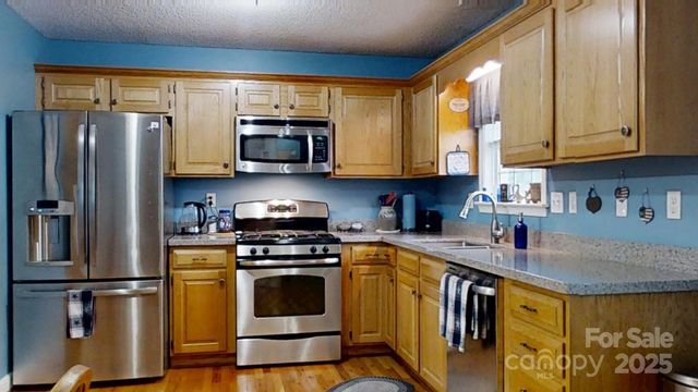 3124 Banks Street, Lincolnton, NC 28092