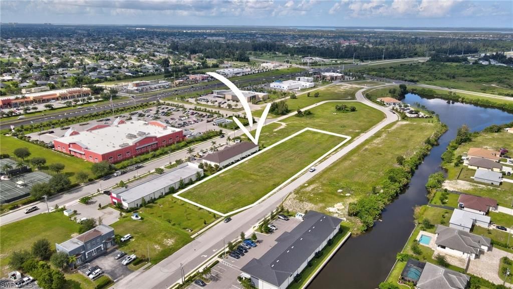 1434 4TH TER, CAPE CORAL, FL 33991 — photo 2
