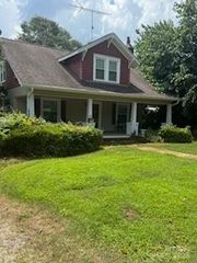 283 Maple Street, Rutherfordton, NC 28139