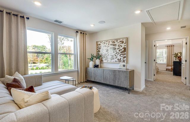 2015 Bayou Trace Drive, Charlotte, NC 28262