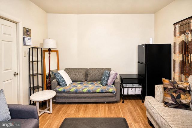 202 GREENWAY AVE, Darby, PA 19023