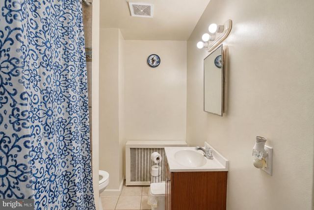 202 GREENWAY AVE, Darby, PA 19023