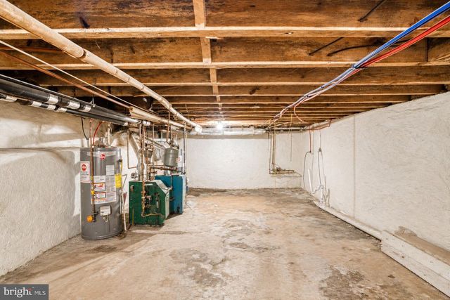 202 GREENWAY AVE, Darby, PA 19023