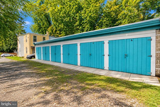 202 GREENWAY AVE, Darby, PA 19023
