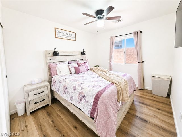 7476 Flowing Stream Drive, Las Vegas, NV 89131