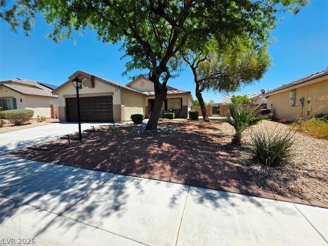 7476 Flowing Stream Drive, Las Vegas, NV 89131