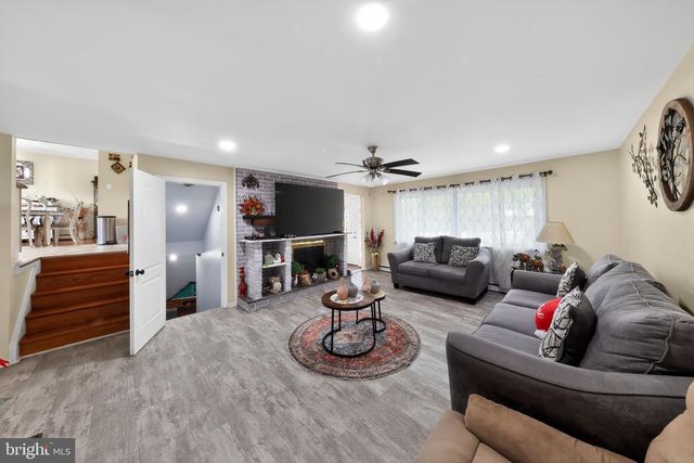 2650 GRENDON DR, Wilmington, DE 19808