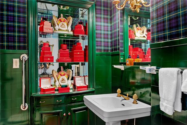 601 Bellevue Avenue, Newport, RI 02840