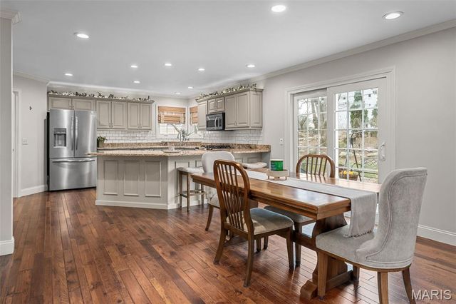 37 Ravens Pointe, Lake St Louis, MO 63367