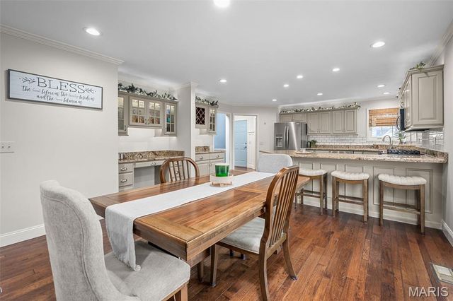 37 Ravens Pointe, Lake St Louis, MO 63367