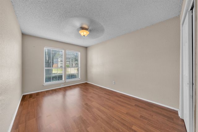 2741 White Oak Drive, Grand Prairie, TX 75052