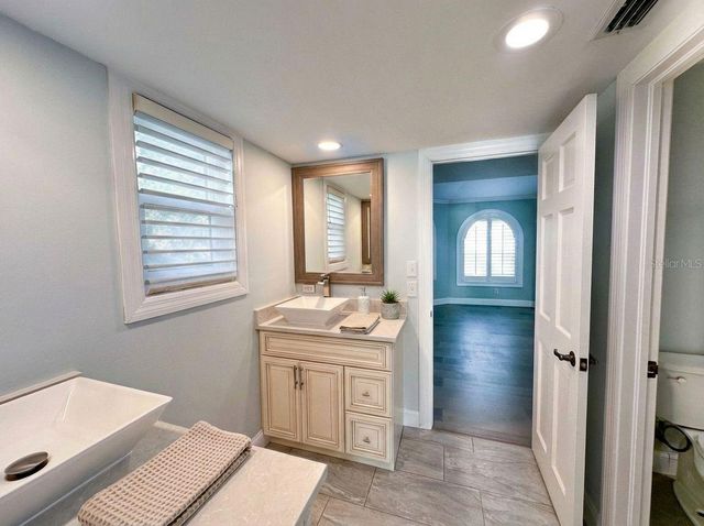 504 HILLSBOROUGH STREET, Palm Harbor, FL 34683