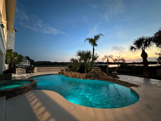 504 HILLSBOROUGH STREET, Palm Harbor, FL 34683