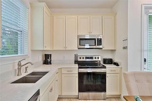 2960 SALTED RIM ROAD, Kissimmee, FL 34747