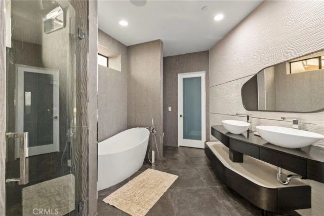 346 Y Place, Laguna Beach, CA 92651