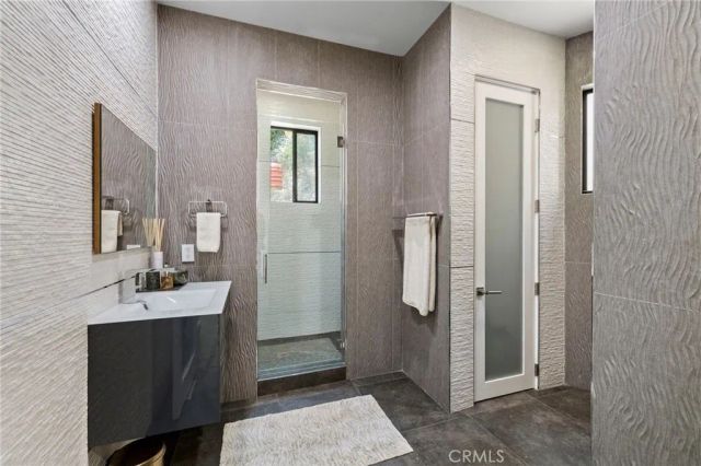 346 Y Place, Laguna Beach, CA 92651