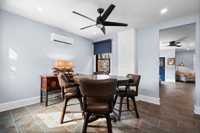 525 Fifth Street, Traverse City, MI 49684