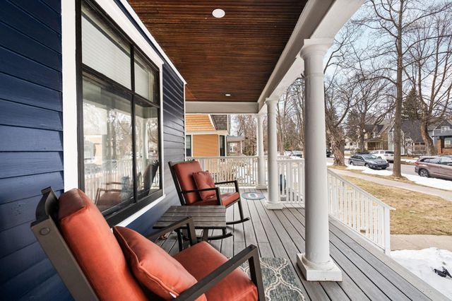 525 Fifth Street, Traverse City, MI 49684