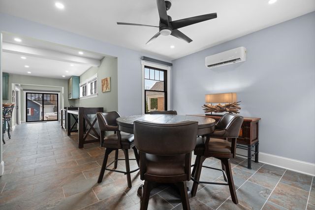 525 Fifth Street, Traverse City, MI 49684