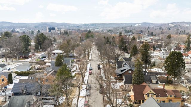 525 Fifth Street, Traverse City, MI 49684