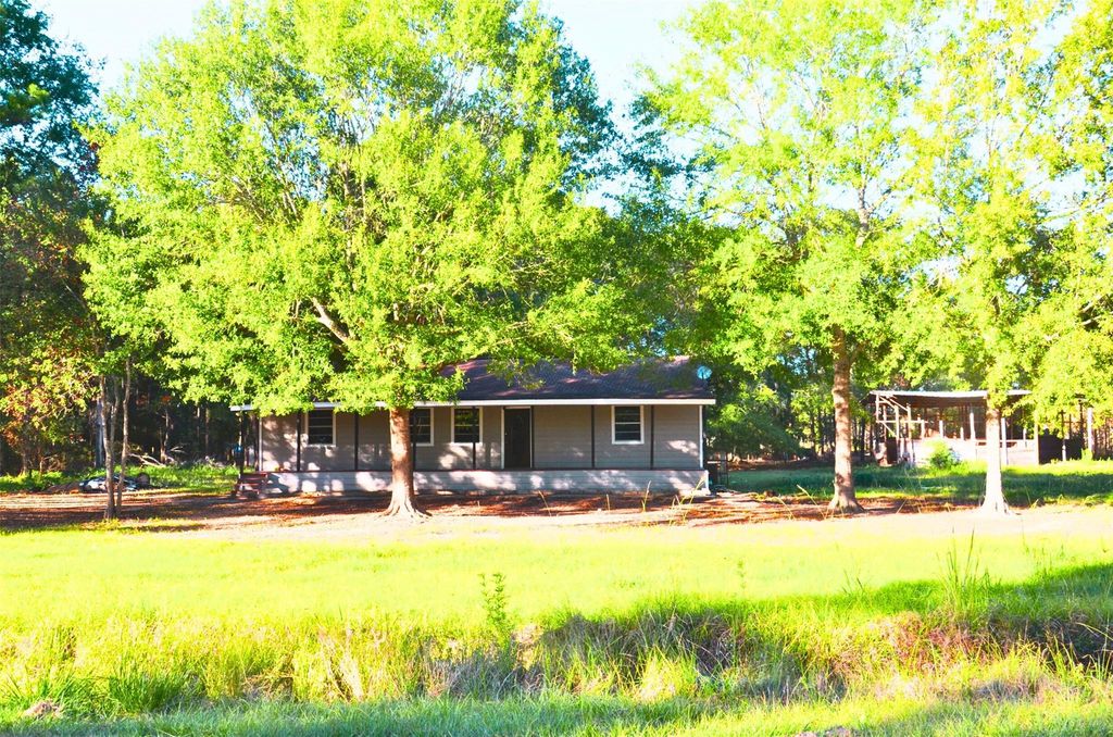 161 Woodman Drive, Cleveland, TX 77328