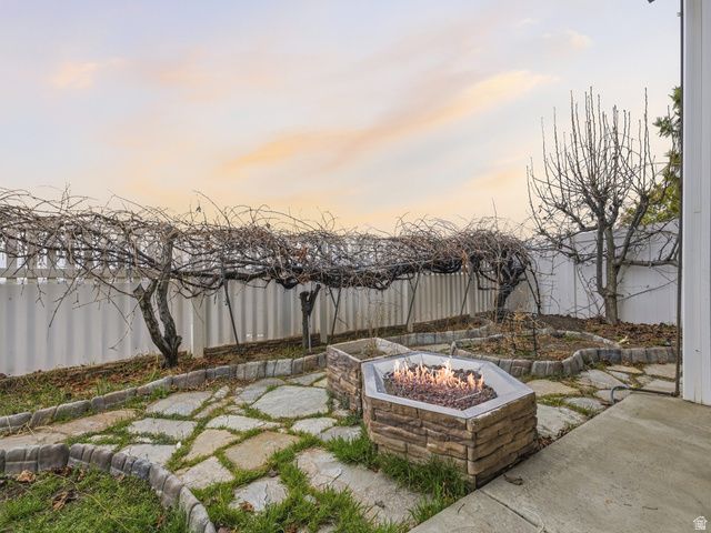 8987 N COTTAGE CANYON DR, Cedar Hills, UT 84062