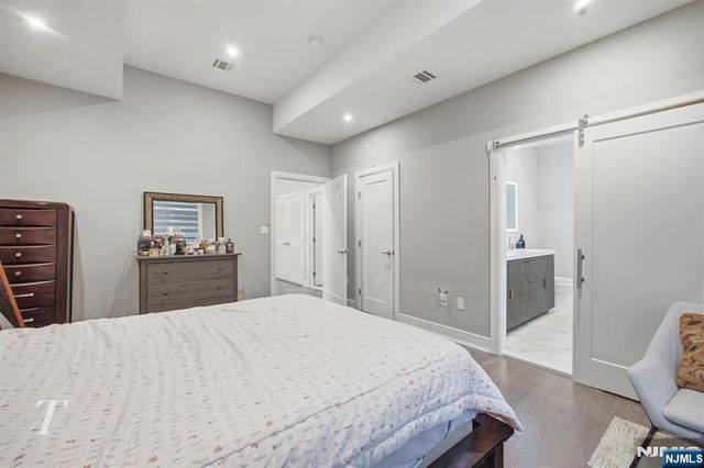 23 Legion Drive 103, Cresskill, NJ 07626