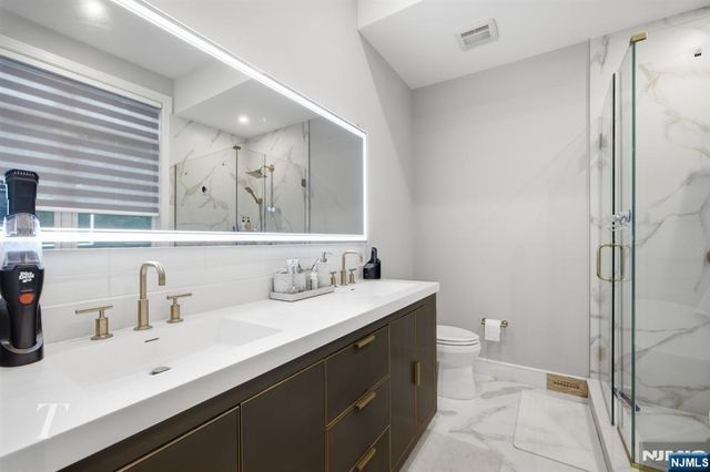 23 Legion Drive 103, Cresskill, NJ 07626