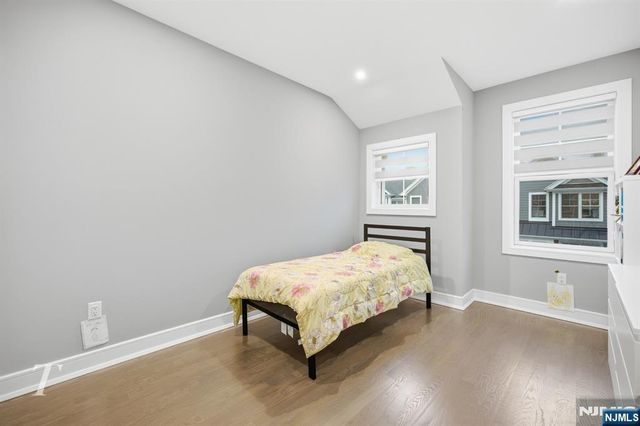 23 Legion Drive 103, Cresskill, NJ 07626
