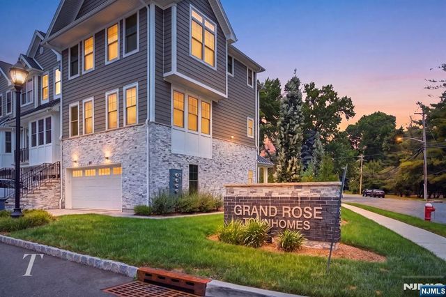 23 Legion Drive 103, Cresskill, NJ 07626