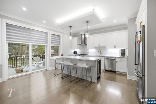 23 Legion Drive 103, Cresskill, NJ 07626