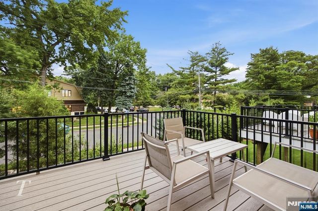 23 Legion Drive 103, Cresskill, NJ 07626