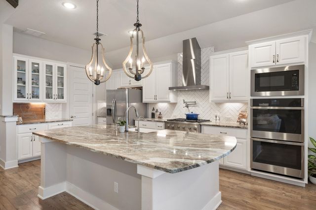 1219 Leaning Oak LN, Georgetown, TX 78628