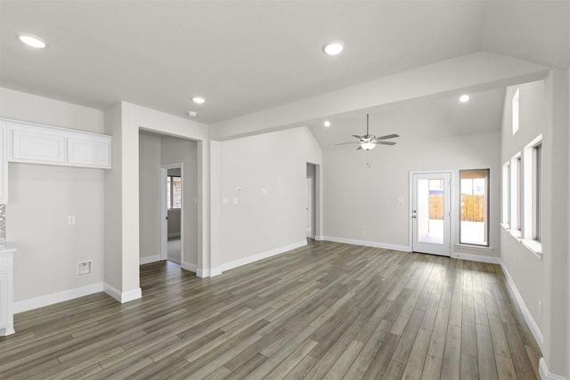 1640 Meadow Crest Drive, Aubrey, TX 76227