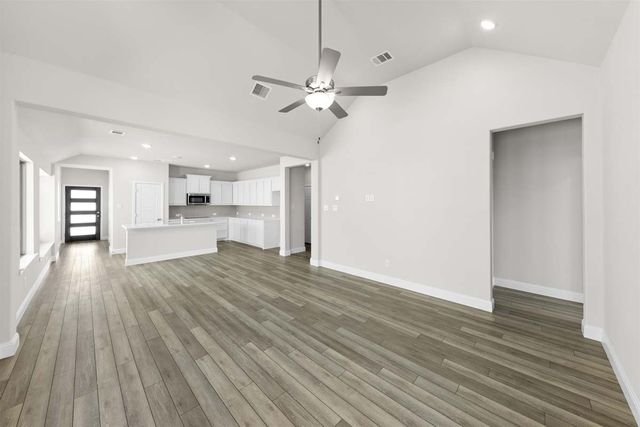 1640 Meadow Crest Drive, Aubrey, TX 76227