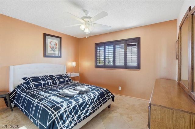 3182 Moonflower Drive, Las Vegas, NV 89146