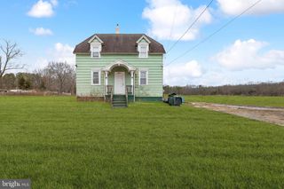 2443 S BLACK HORSE, Williamstown, NJ 08094