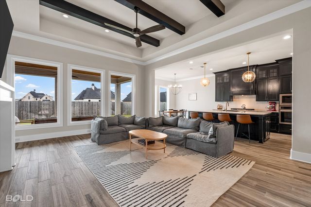 586 Corinth Circle, Bossier City, LA 71111