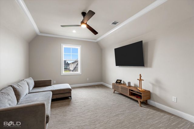 586 Corinth Circle, Bossier City, LA 71111