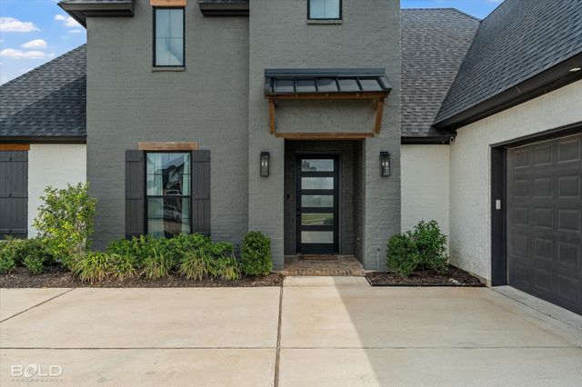 586 Corinth Circle, Bossier City, LA 71111